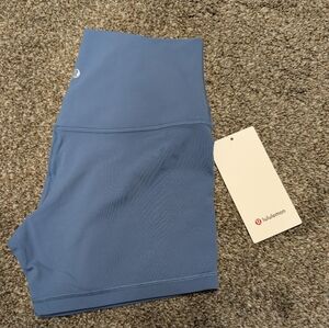 Lululemon Align 4" Shorts -